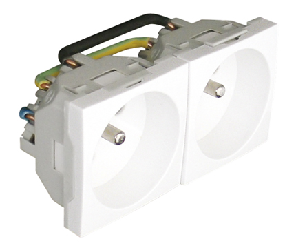 Prise Double de Courant Française avec Protection - 4 Modules